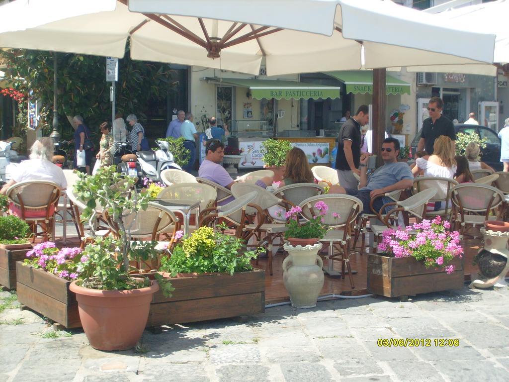 B&B Celestina Ischia Lacco Ameno  Exterior foto