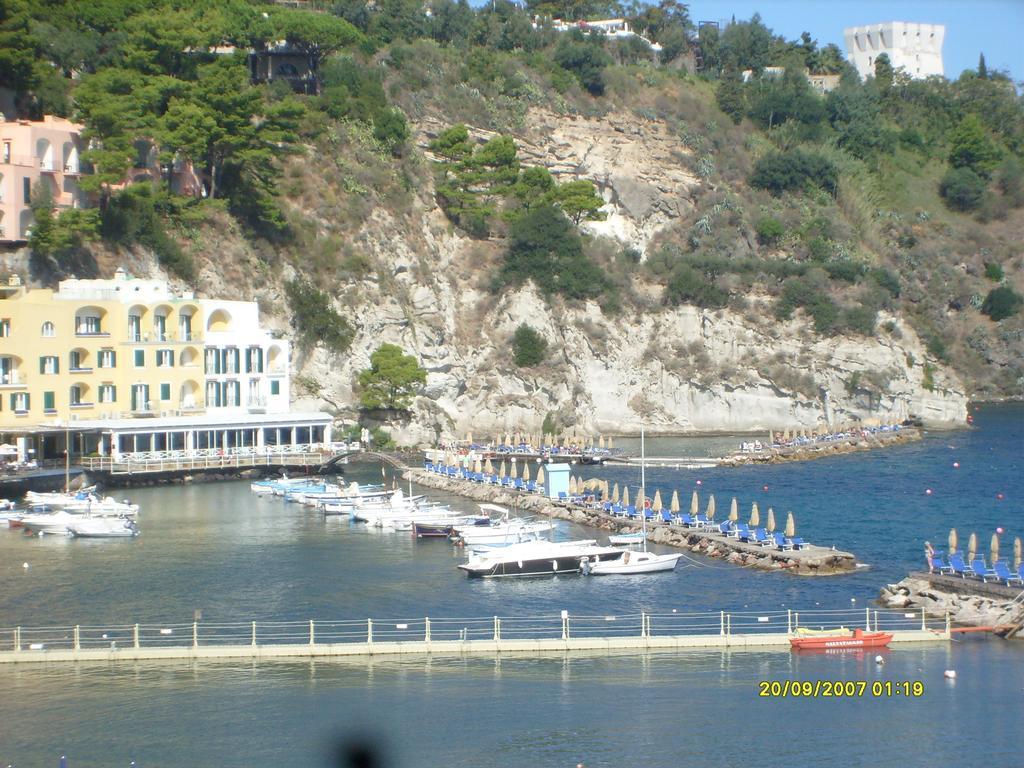 B&B Celestina Ischia Lacco Ameno  Exterior foto